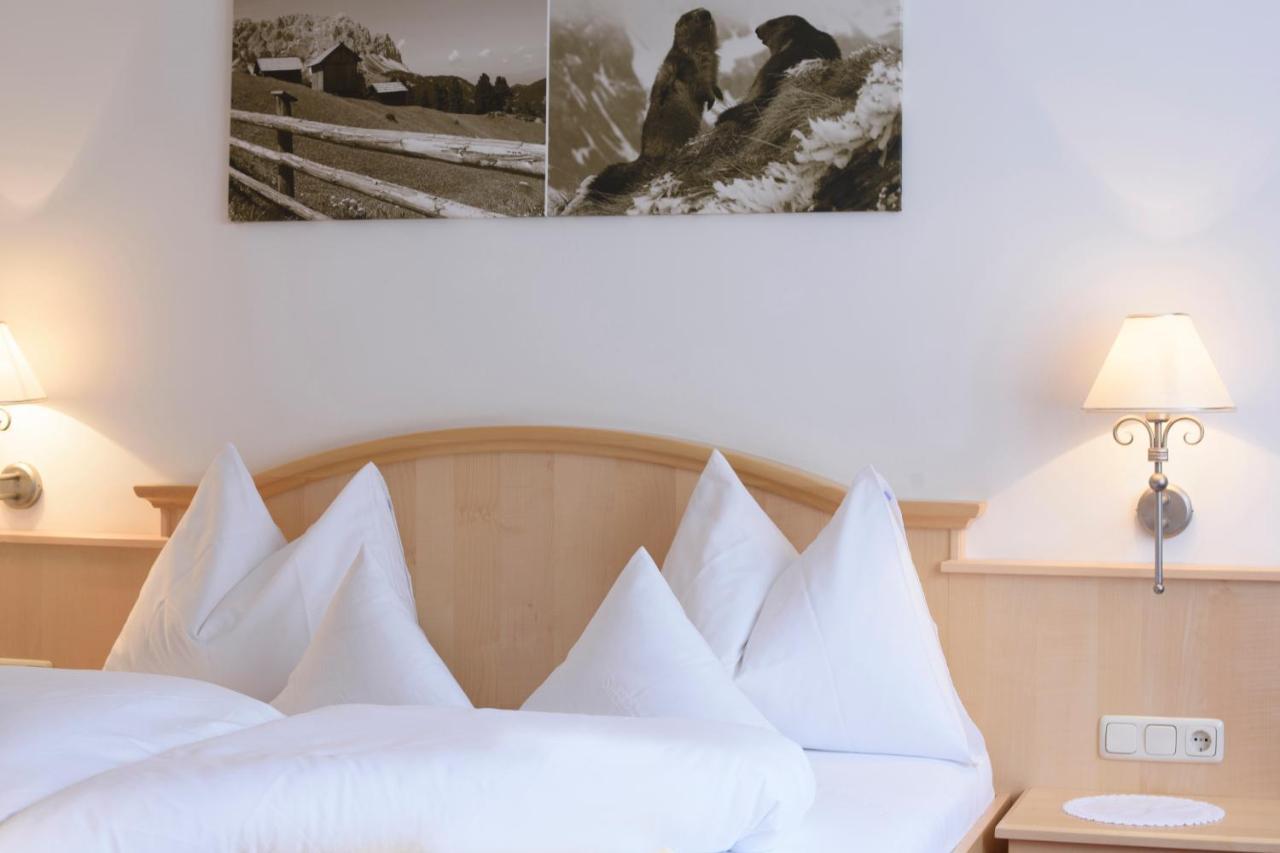Hotel Silbertal Habitación foto