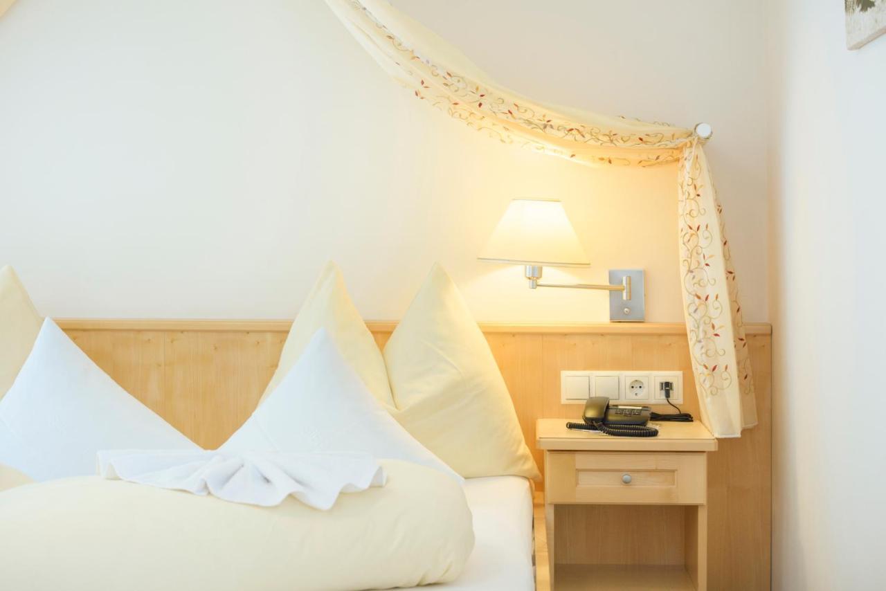 Hotel Silbertal Habitación foto
